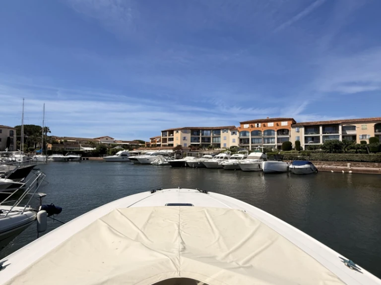Ulisse 2000 Napoli UNICA 42 charter bareboat or captained in  Port Grimaud