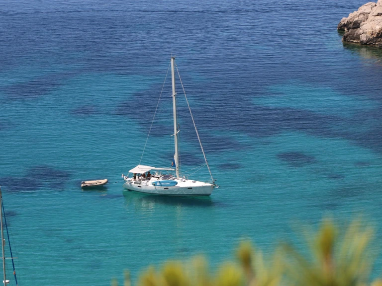 Sailboat rental in Ibiza Town - Bénéteau Oceanis 390