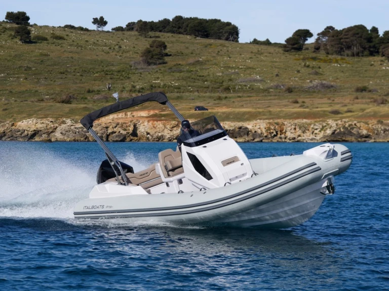 Bareboat Rental RIB Italboats with a boat licence