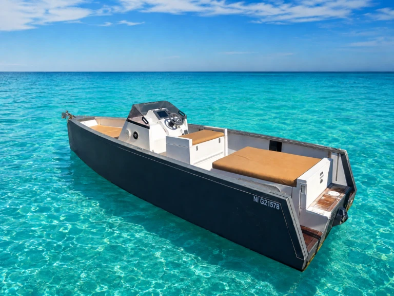 Boat rental Smartboat Smartboat 23 in Port de Cannes Marina on Samboat