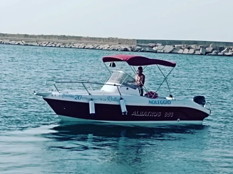 Boat rental Albatros Cabinato in Fasano on Samboat