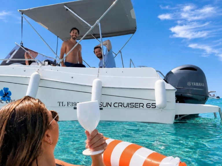 Pacific Craft Pacific Craft 650 SC in Golfe-Juan on SamBoat