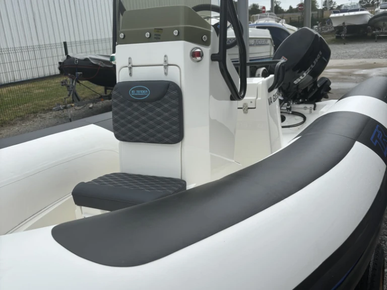 Yacht charter Séné cheap 3D Tender 535 Limited