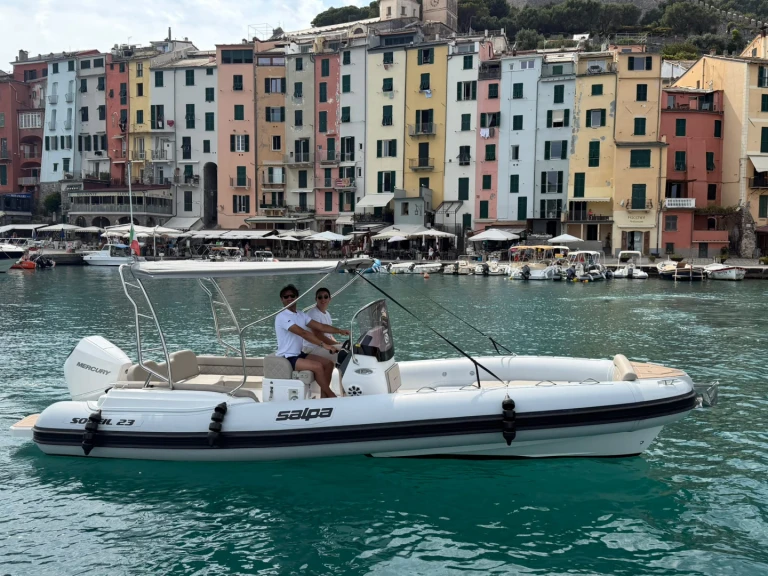 RIB for rent La Spezia at the best price