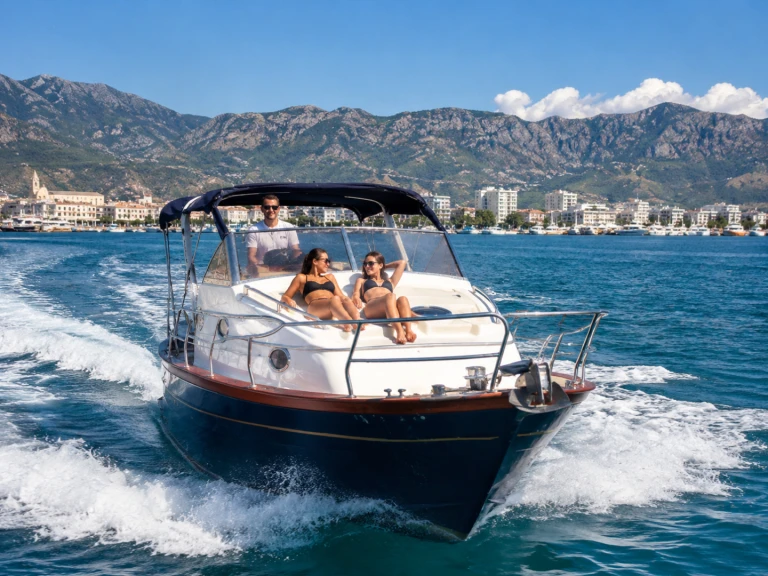 Motorboat rental with or without captain Cantieri Mimì Valencia