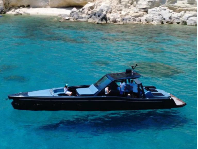 Maori Yachts Maori 50.22 Top Luxury charter bareboat or captained in  Cagliari