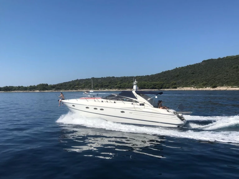 Princess Princess V50 in Golfe-Juan on SamBoat