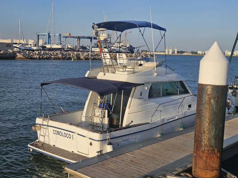 Boat rental Bénéteau Antares 10.80 in Cádiz on Samboat