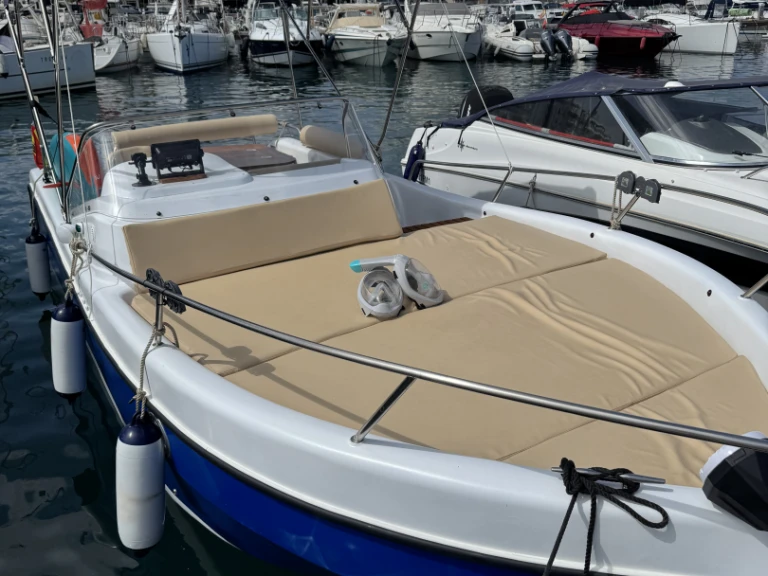 Boat rental MLS BOATS MLS 705 BP in San Antonio Port on Samboat