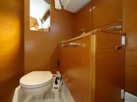 Sailboat rental in Alimos - Jeanneau Sun Odyssey 449 /4cab