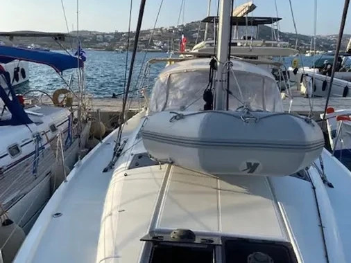 Rent a Jeanneau Sun Odyssey 440 (4cab) Paros (Island)