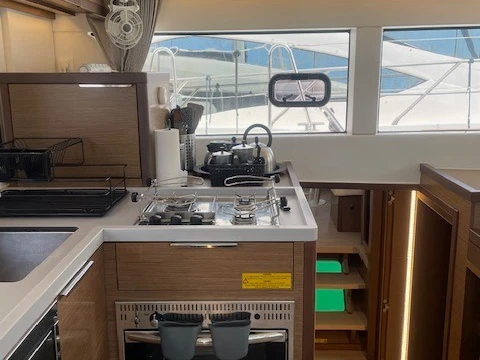 Catamaran rental with or without captain Lagoon Alimos