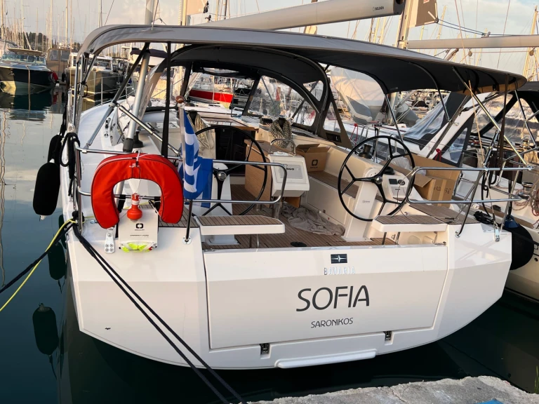 Bareboat Rental Sailboat Bavaria with a boat licence