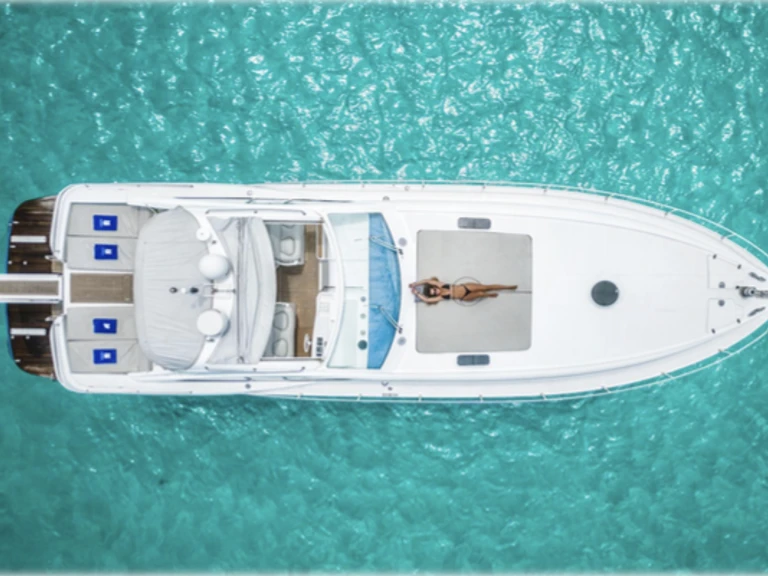 Luxury Yacht rental in Ibiza Town - Sunseeker Camargue 50