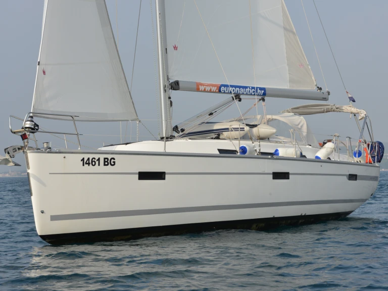 Boat rental Bavaria Cruiser 40 in Biograd na Moru on Samboat