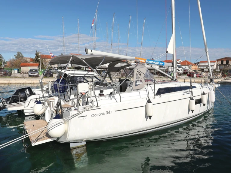 Bénéteau Oceanis 34.1 charter bareboat or captained in  Biograd na Moru