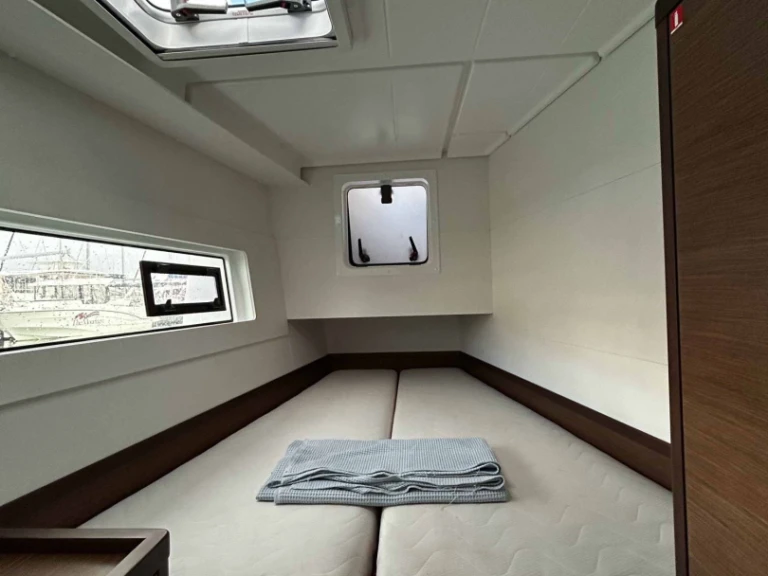 Bareboat Rental Catamaran Lagoon with a boat licence