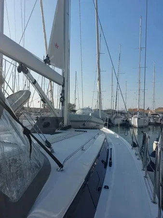 Bareboat Rental Sailboat Bavaria with a boat licence