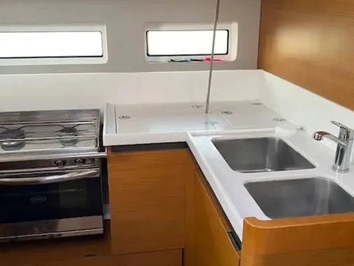 Sailboat rental in Paros (Island) - Jeanneau Sun Odyssey 440 (4cab)