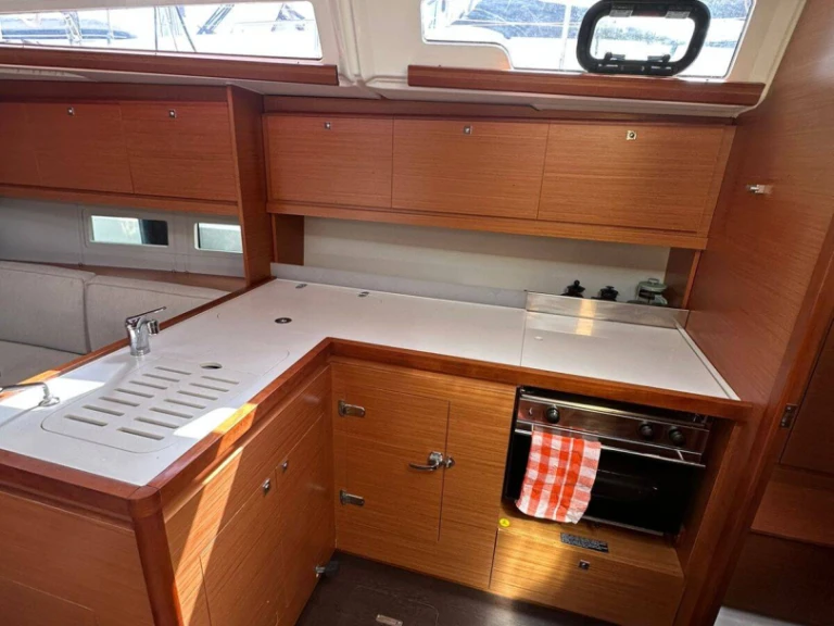 Sailboat rental in Kos - Dufour Dufour 390 Grand Large /3cab