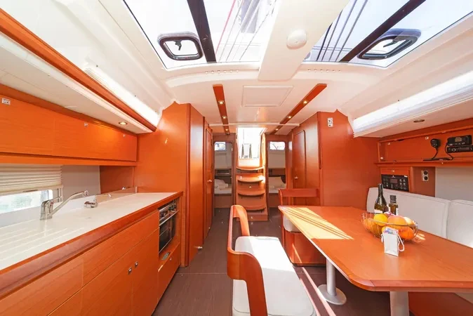 Sailboat rental with or without captain Dufour Ávdira