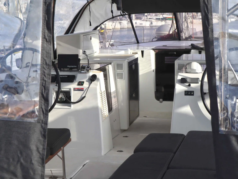 Bareboat Rental Sailboat Jeanneau with a boat licence