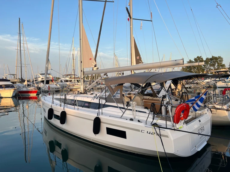 Yacht charter Gouvia cheap Bavaria C42 /3cab