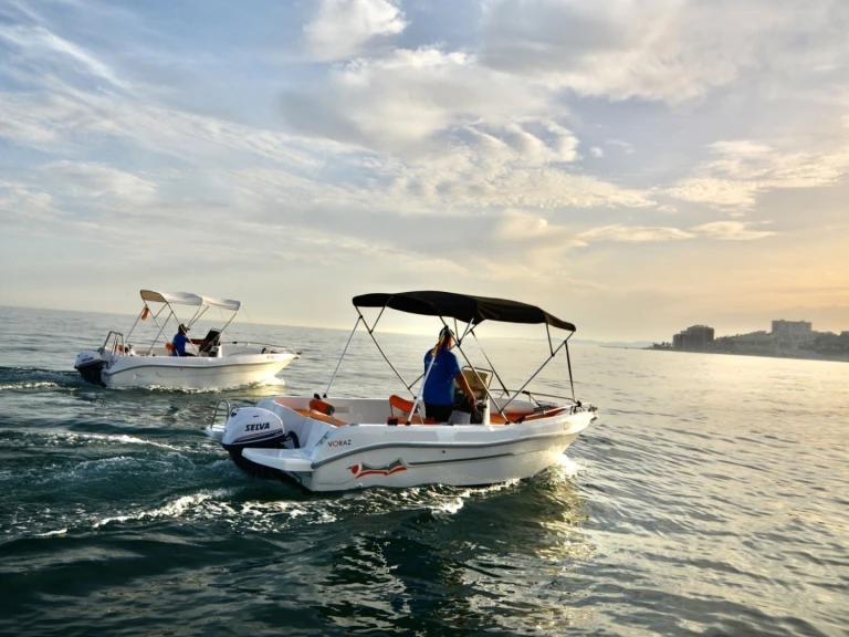 Motorboat rental with or without captain voraz Puerto Banús