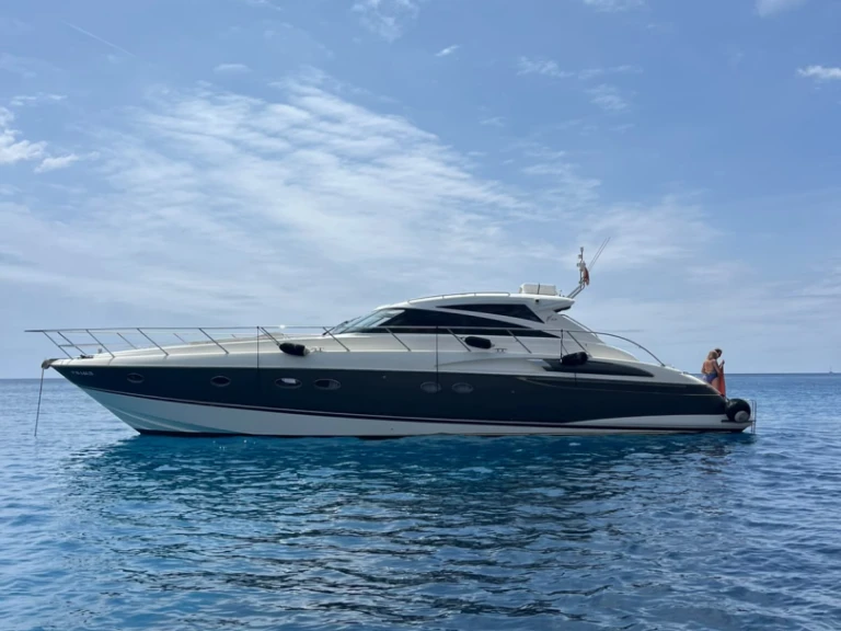 Luxury Yacht rental with or without captain Princess Mahón