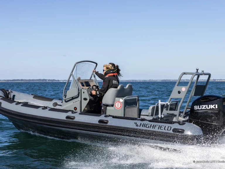 Highfield Patrol 660 charter bareboat or captained in  La Trinité-sur-Mer