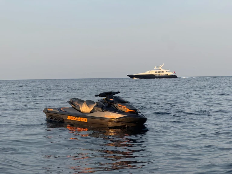 Jet ski rental with or without captain Sea-Doo Saint-Tropez
