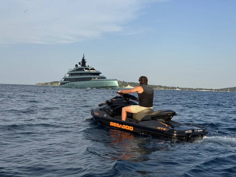 Jet ski for rent Saint-Tropez at the best price