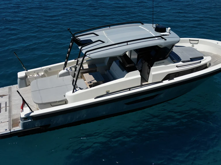 Motorboat rental in Port d'Andratx - blue game BG42