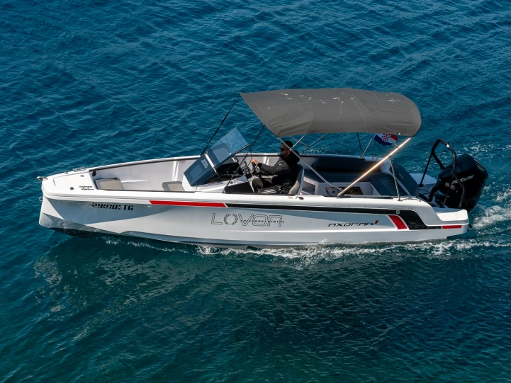 Axopar 22 Spyder in Trogir on SamBoat