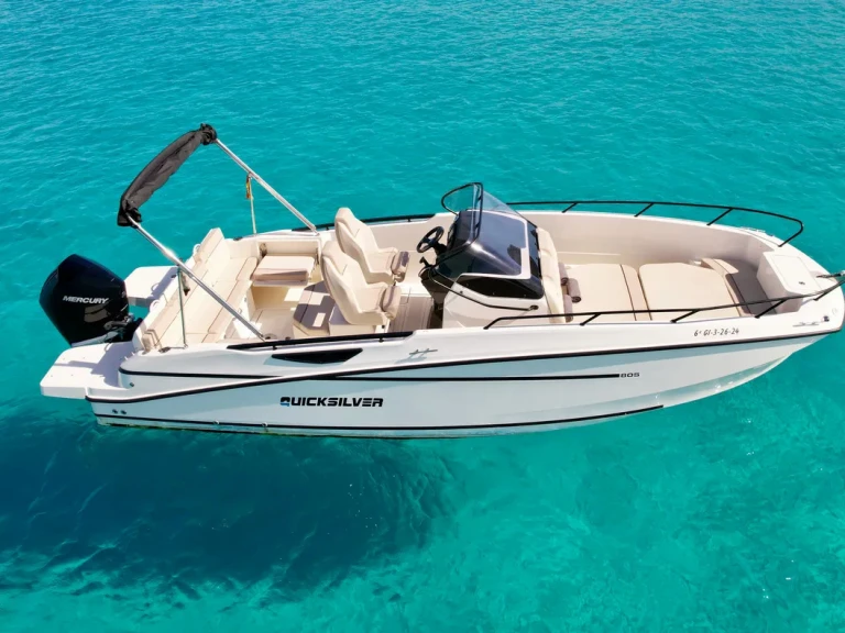 Motorboat for rent Marina de Dénia at the best price