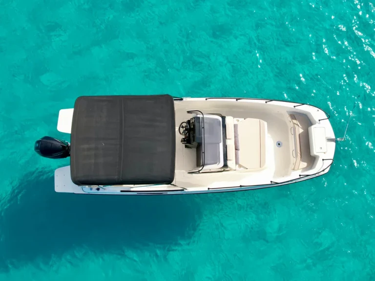 Quicksilver Activ 805 Open charter bareboat or captained in  Marina de Dénia