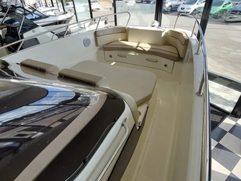 Yacht charter Marina de Dénia cheap Activ 805 Open