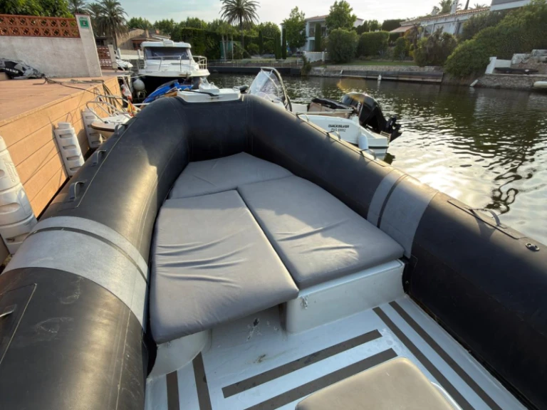 Bareboat Rental RIB Alson with a boat licence