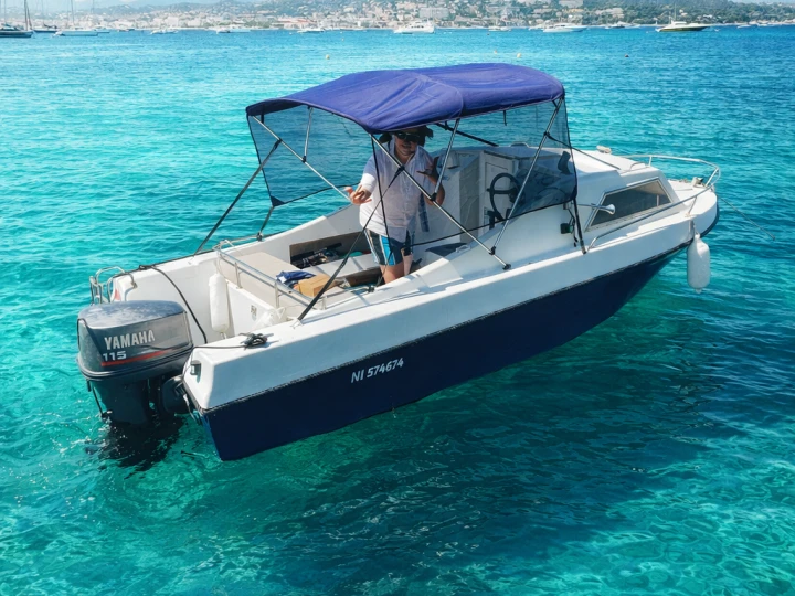 Motorboat rental in Cannes - Rocca Super Mistral