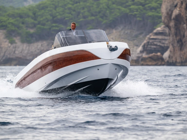 Zephyr Zephyr 900 in Llançà on SamBoat