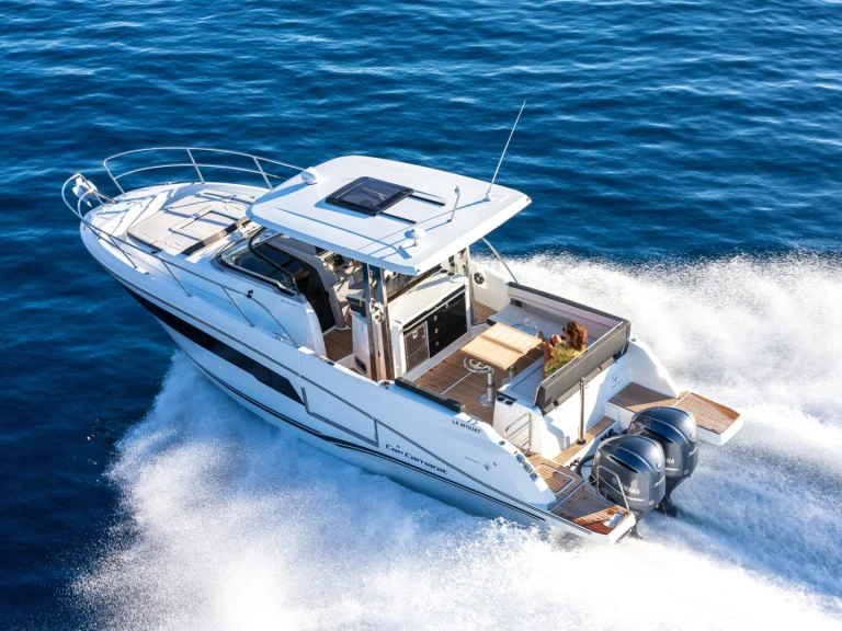 Motorboat for rent Port des Marines de Cogolin at the best price