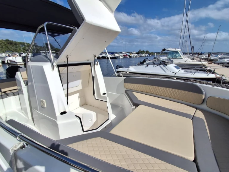 Nireus CL 620 in Sanguinet on SamBoat