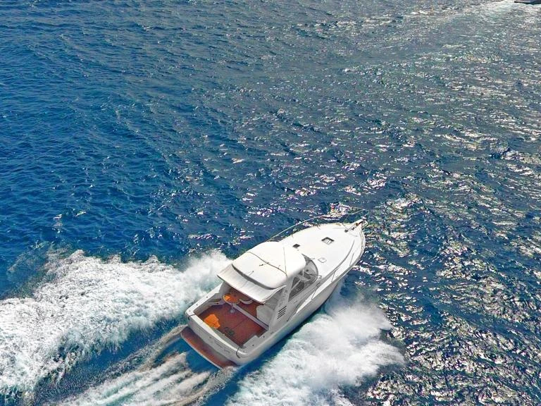 Rent a Custom Made custom La Romana