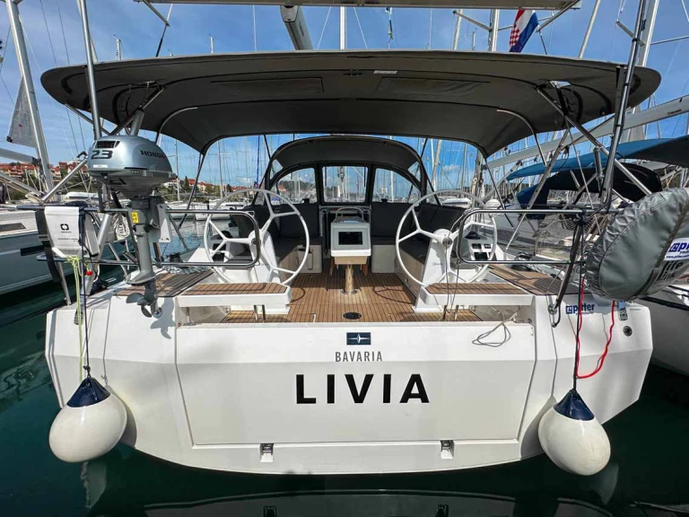 Sailboat for rent Trogir at the best price