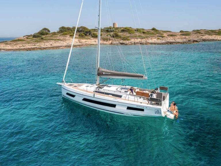 Sailboat for rent Trogir at the best price