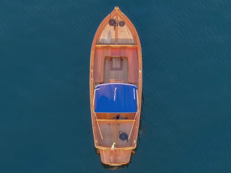 Motorboat rental with or without captain Custom Ghiffa