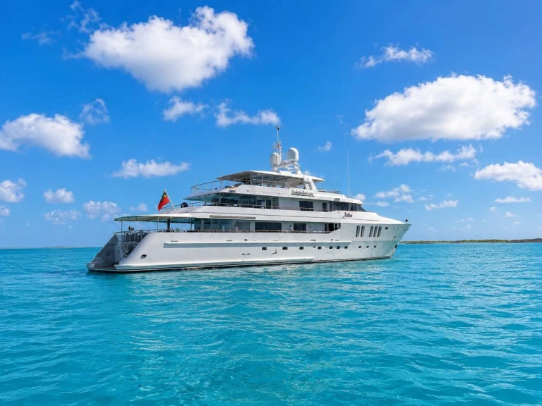 Luxury Yacht rental in Fort Lauderdale - Pendennis JUBILEE