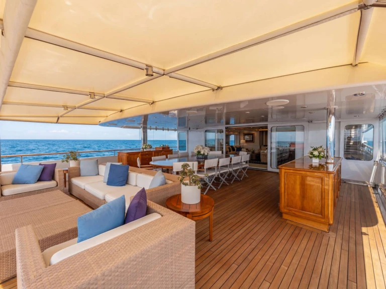 Luxury Yacht for rent Fort Lauderdale at the best price
