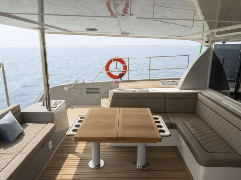 Yacht charter Trogir cheap Zora Nua