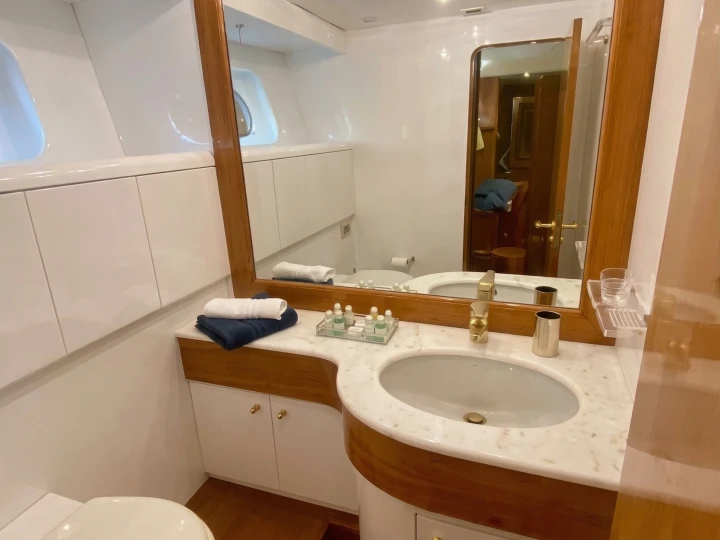 Boat rental Falcon 82S in Cannes on Samboat